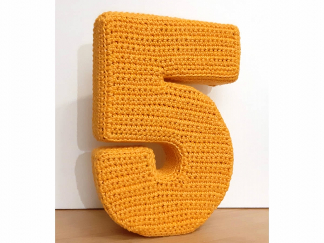 Nummer 5 (DE/EN/NL)