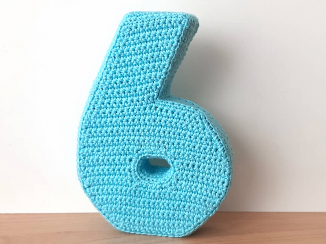 Nummer 6 (DE/EN)