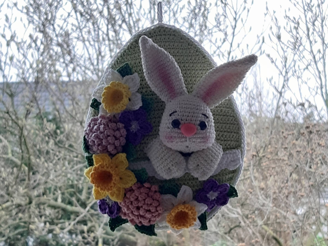 Oster-Ei mit Hase (DE/EN)